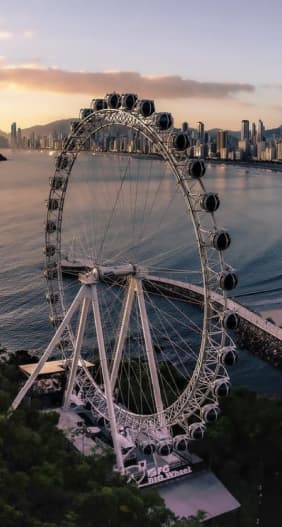 Roda gigante Balneário Camboriú